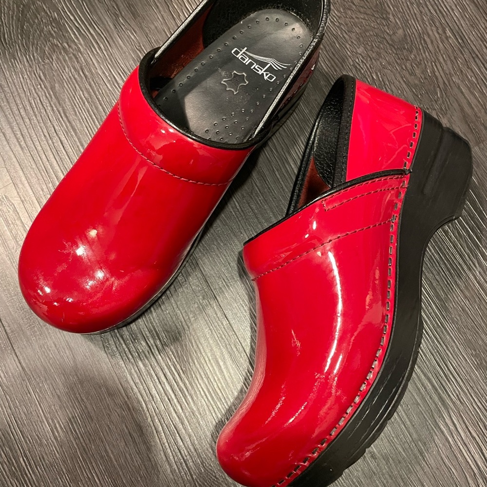 DANSKO Red Patent Leather Clogs Size 37